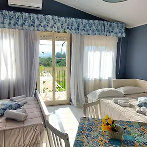 villa-nadira.sicilyhotelsitaly.net/